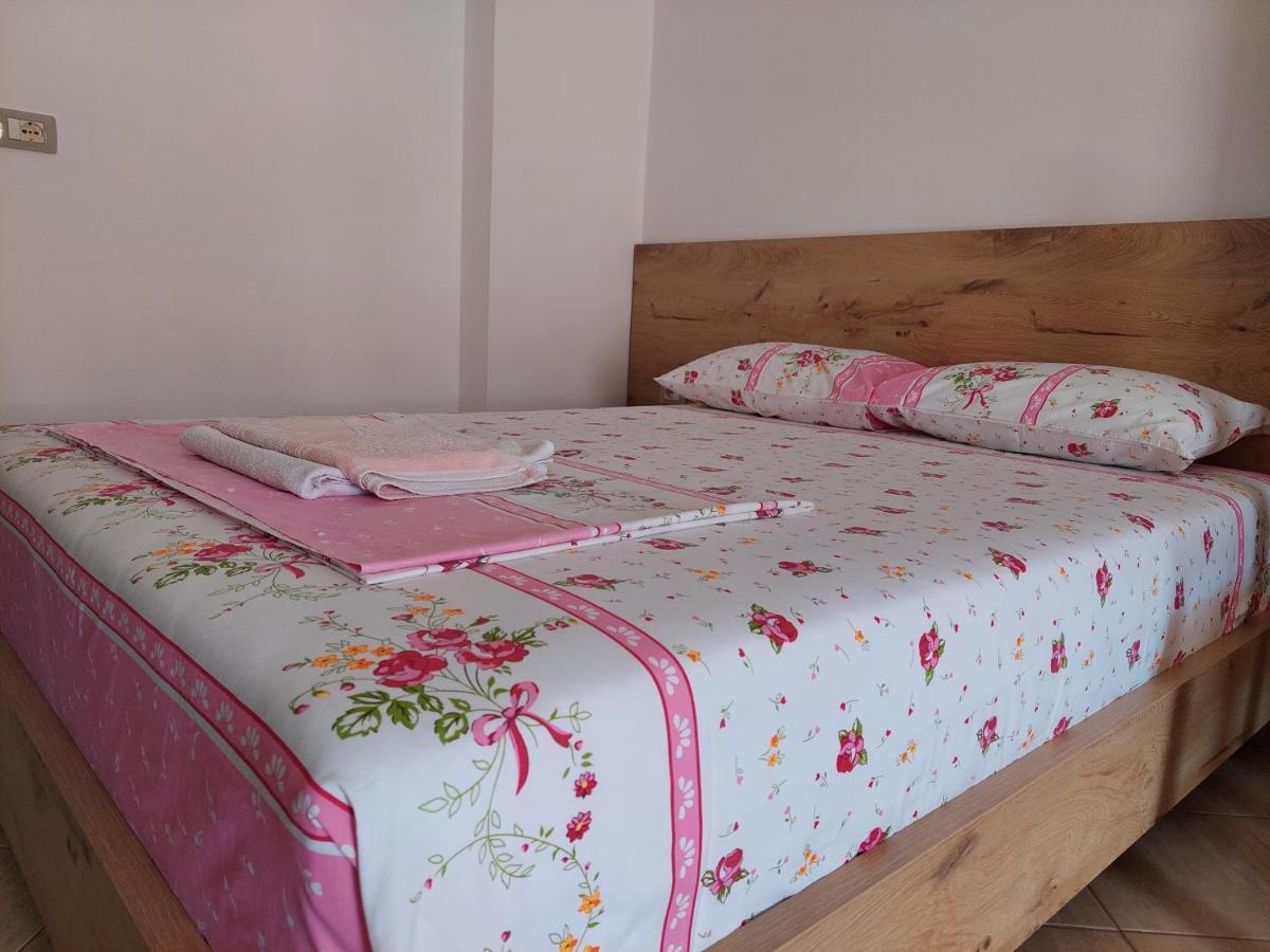 Villa Mihal Apartments Ksamil Kültér fotó