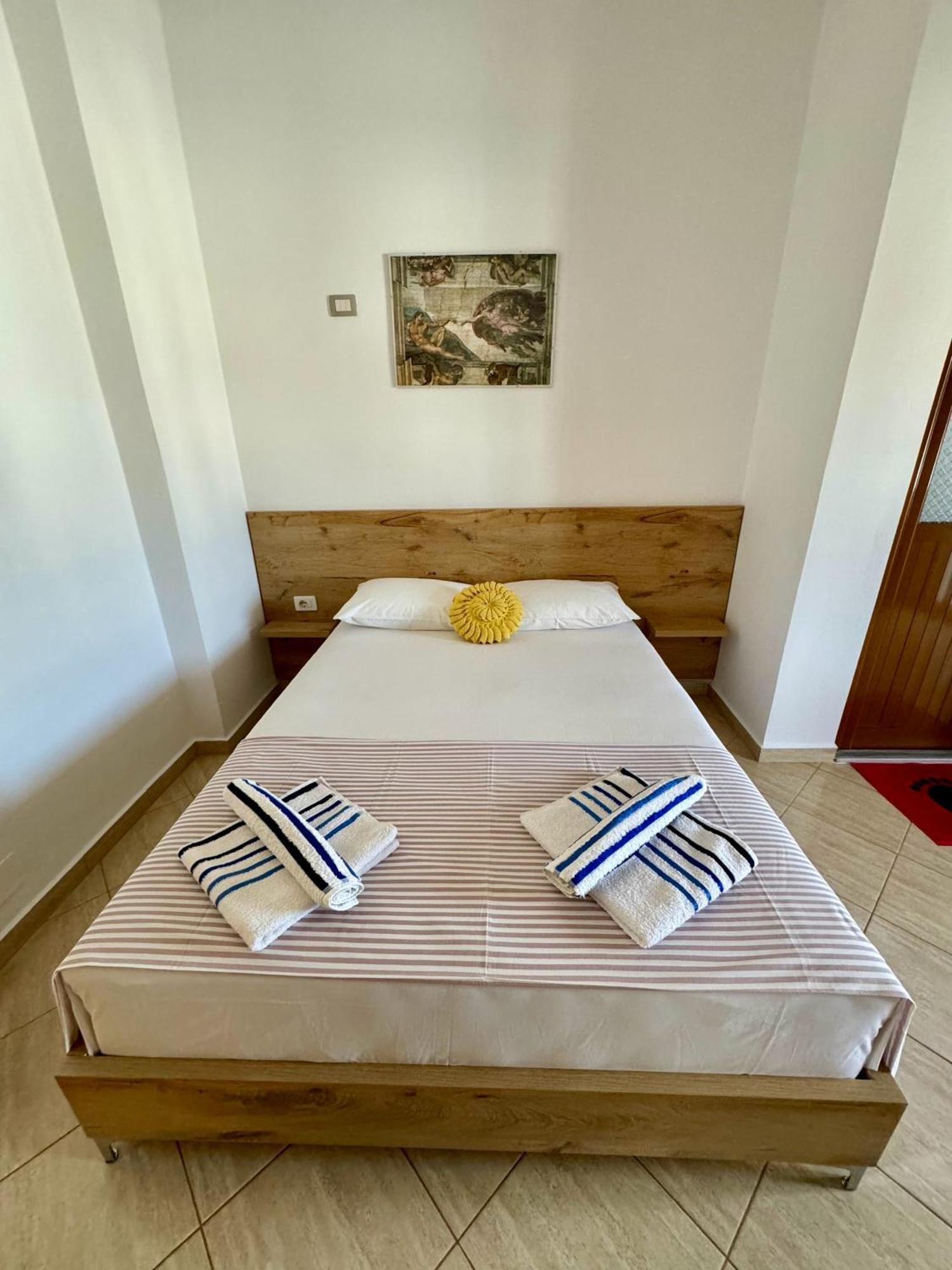 Villa Mihal Apartments Ksamil Kültér fotó