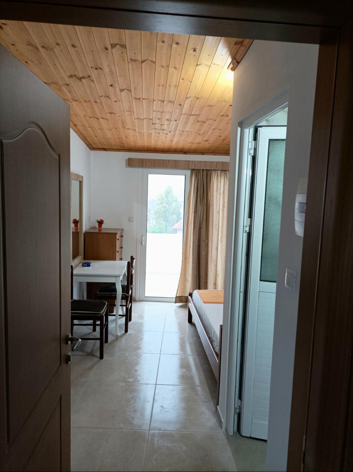 Villa Mihal Apartments Ksamil Kültér fotó